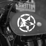 Наклейка на мотоцикл PUNISHER SUZUKI